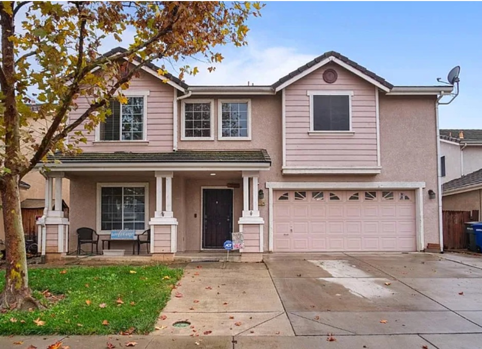 1134 Kestrel Drive